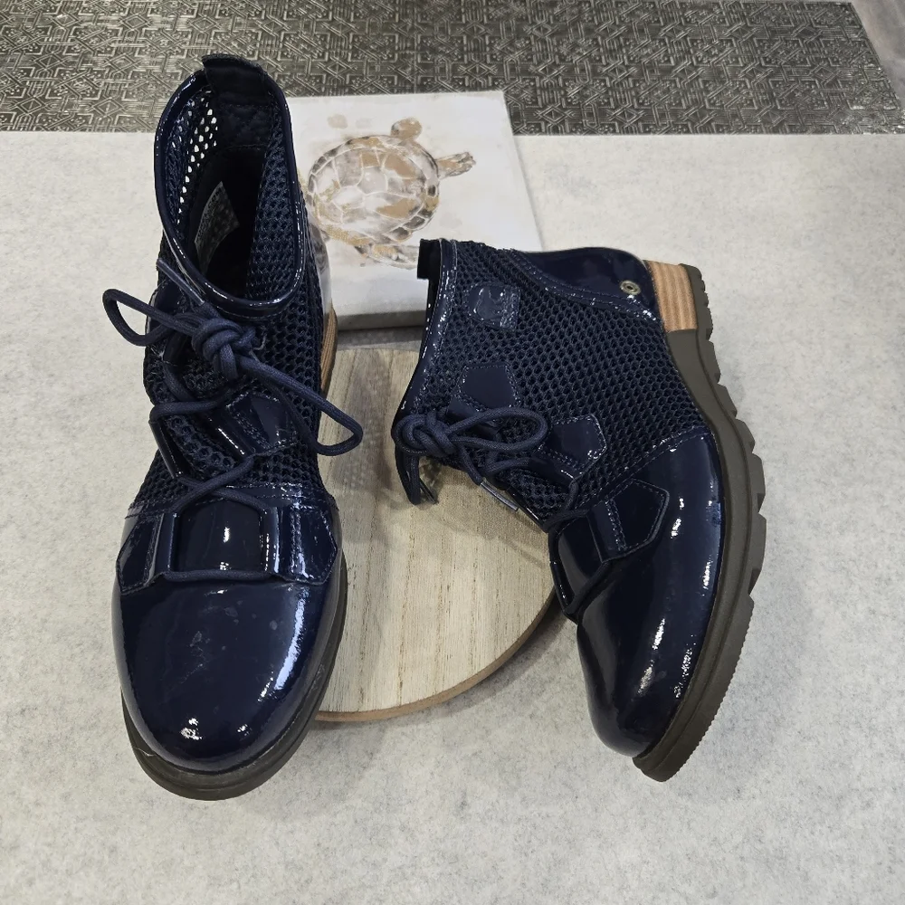 🐢 Sorel Major Lace Mesh Collegiate Navy Boots Size 8.5 Excellent Condition - Picture 13 of 15